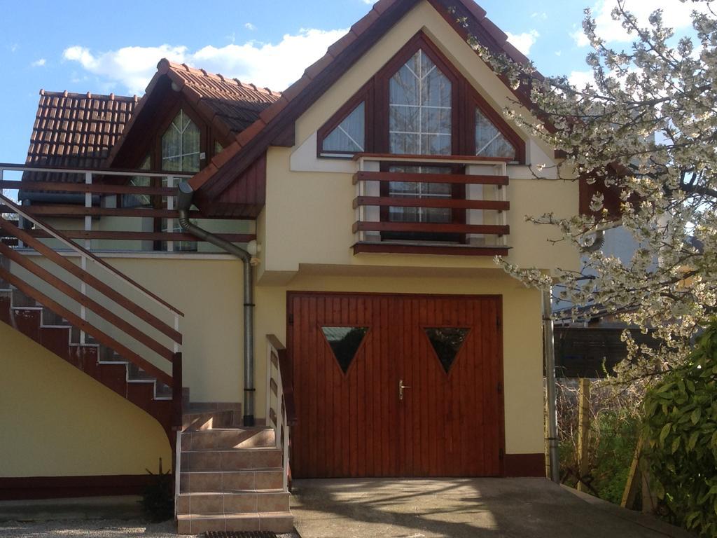 Jokai Apartmanhaz Hévíz 外观 照片